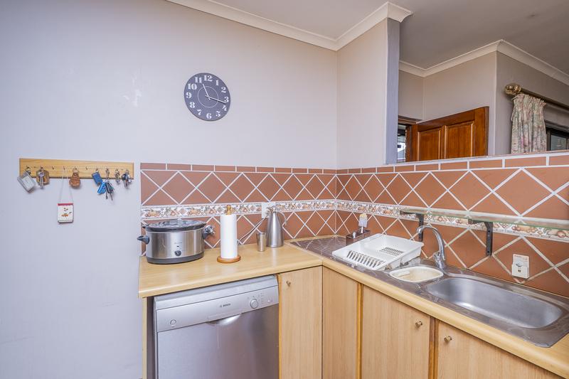 4 Bedroom Property for Sale in Chrismar Western Cape